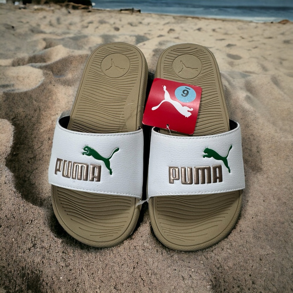 PUMA Slip-Ons! Size 6 Brand new! Tags still on!